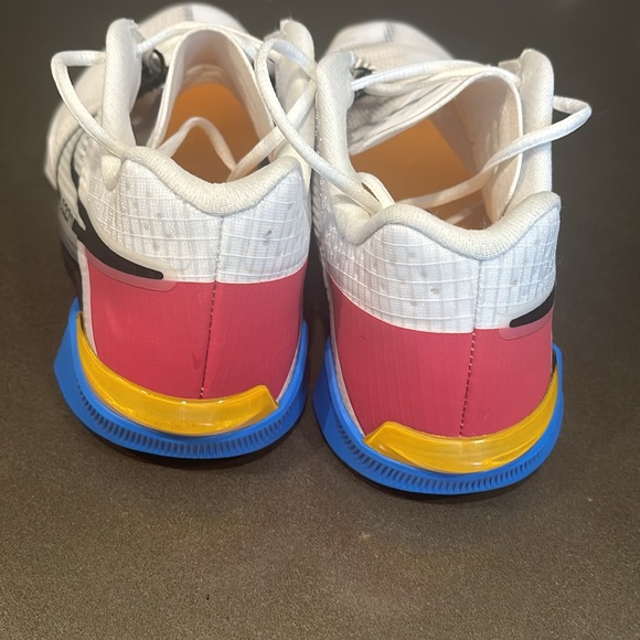 Nike Metcons - Picture 3 of 3